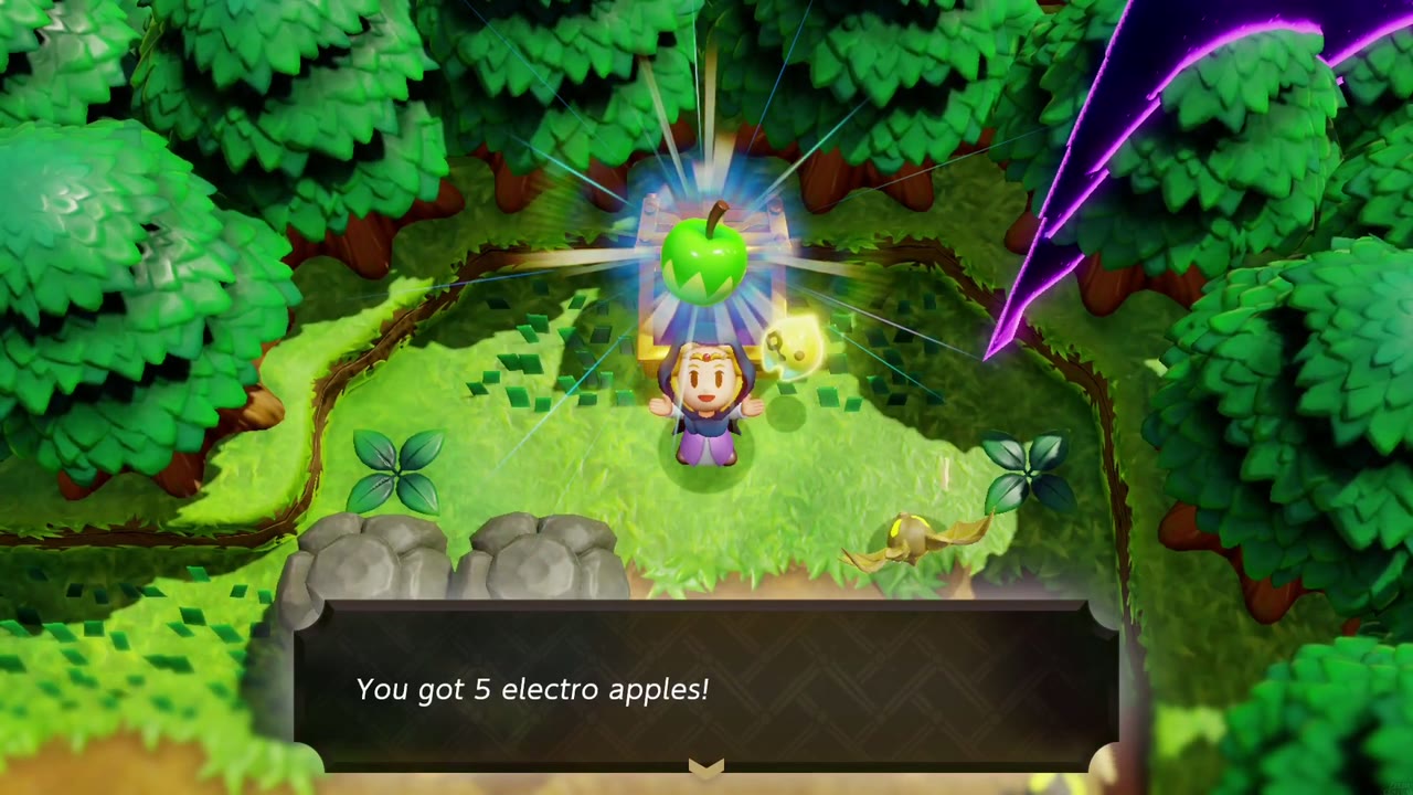 Zelda holds up a green electro apple from a chest in Suthorn Forest Zelda holds up a green electro apple from a chest in Suthorn Forest