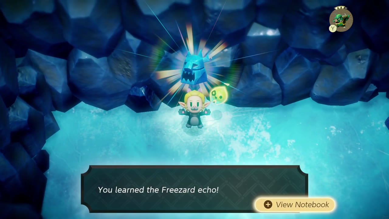Zelda aprende o eco de Freezard em uma sala de gelo turquesa de uma caverna de gelo nas Montanhas Hebra. Zelda aprende o eco de Freezard em uma sala de gelo turquesa de uma caverna de gelo nas Montanhas Hebra.