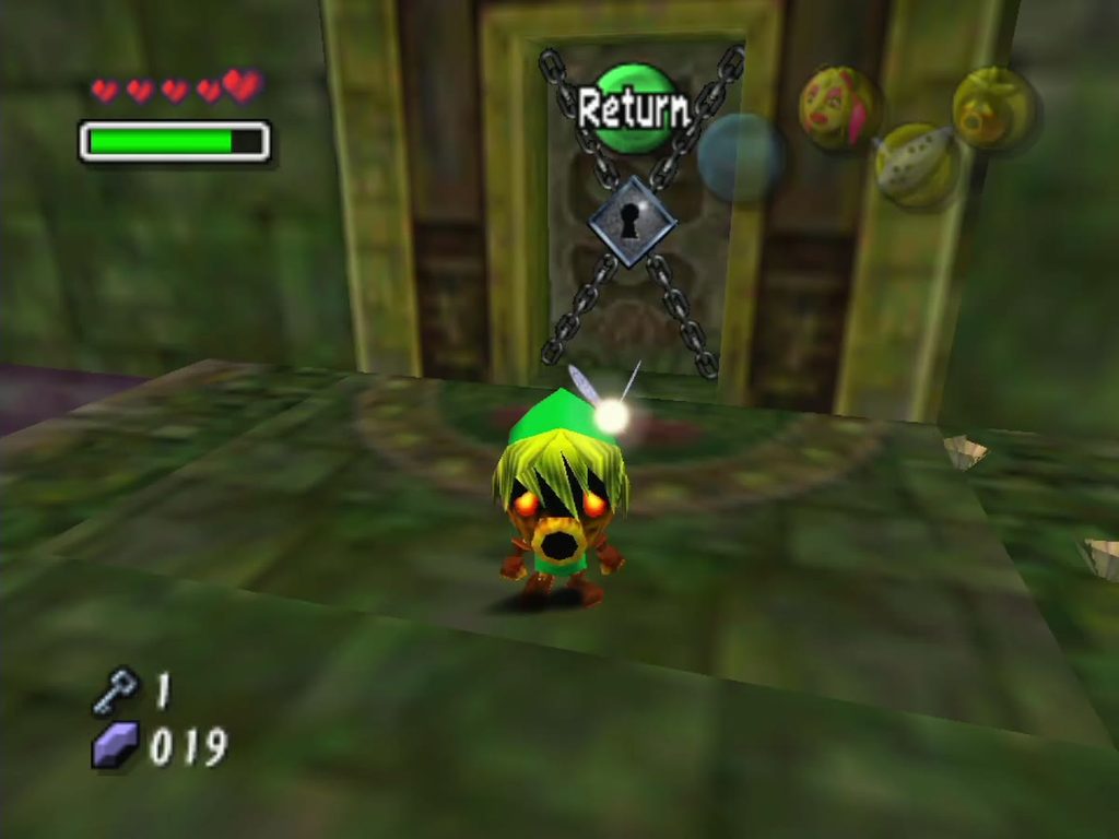Deku Link faces the locked door that the Small Key opens. Deku Link faces the locked door that the Small Key opens.