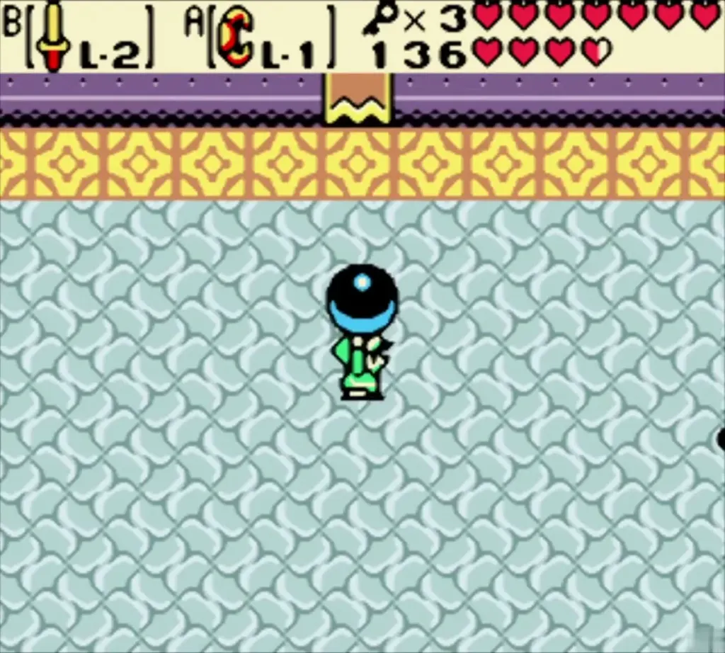 Link holding the Smasher ball overhead in the Crown Dungeon boss room Link holding the Smasher ball overhead in the Crown Dungeon boss room