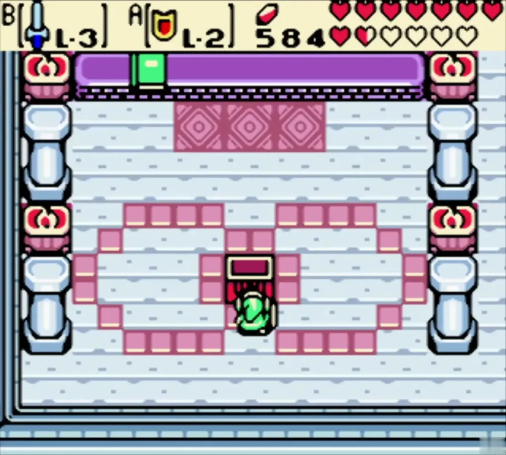 Link beside the opened red chest after receiving Biggoron's Sword Link beside the opened red chest after receiving Biggoron's Sword