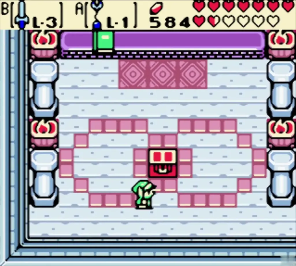 The red chest risen in the middle of the Hall of Secrets The red chest risen in the middle of the Hall of Secrets