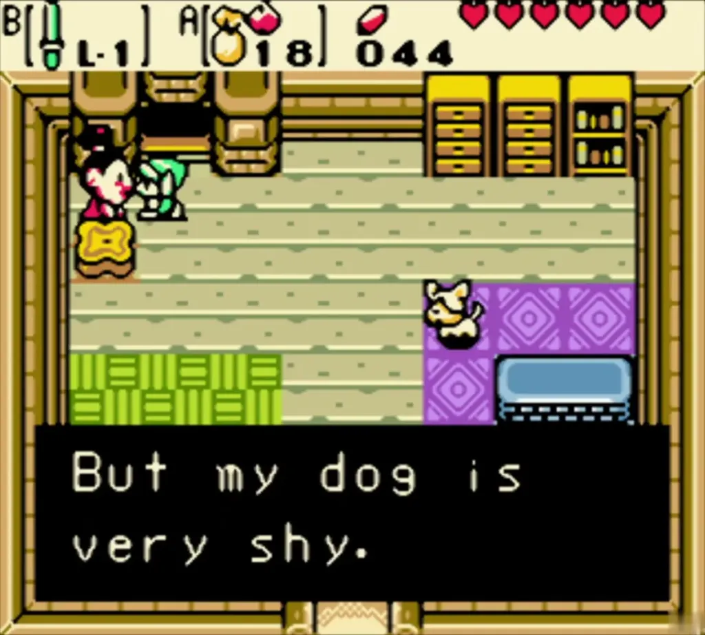 Mamamu Yan telling Link her dog is very shy Mamamu Yan telling Link her dog is very shy
