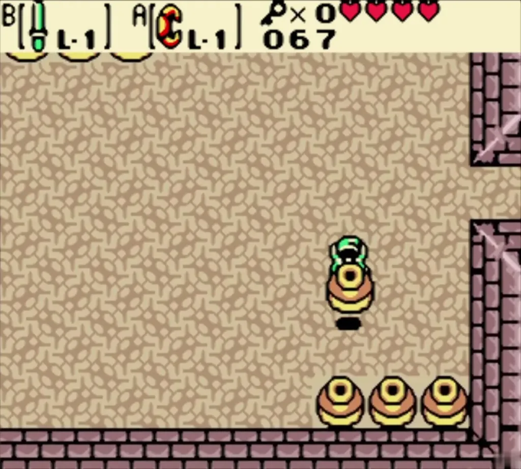 Link carrying a pot in the room before the Boss Key chest Link carrying a pot in the room before the Boss Key chest
