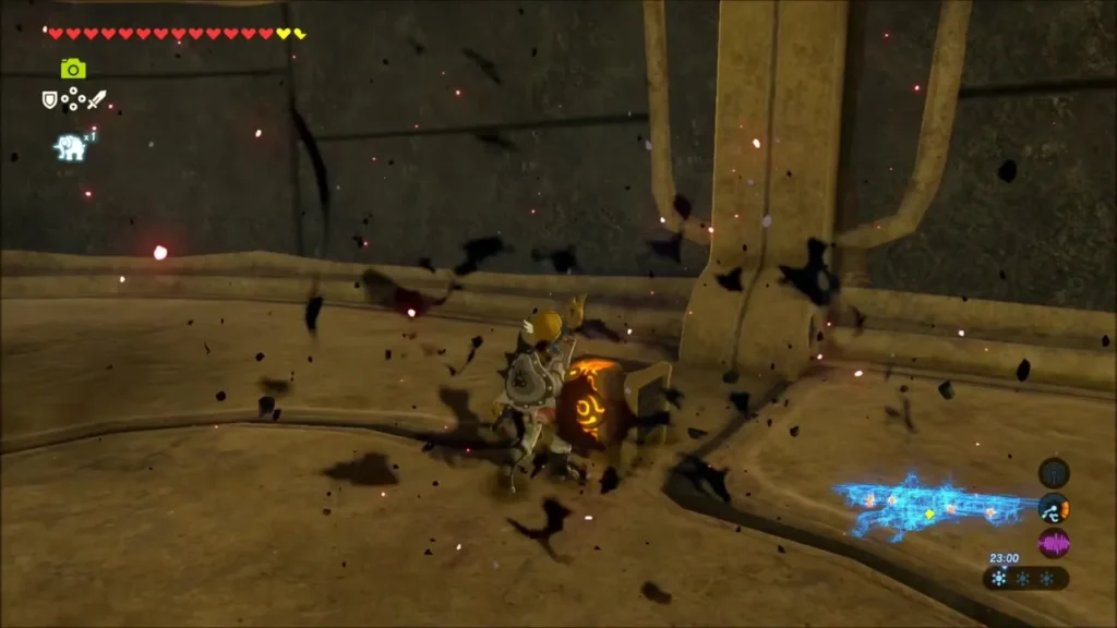 Link at an orange-glowing chest beside the cleared Malice Link at an orange-glowing chest beside the cleared Malice