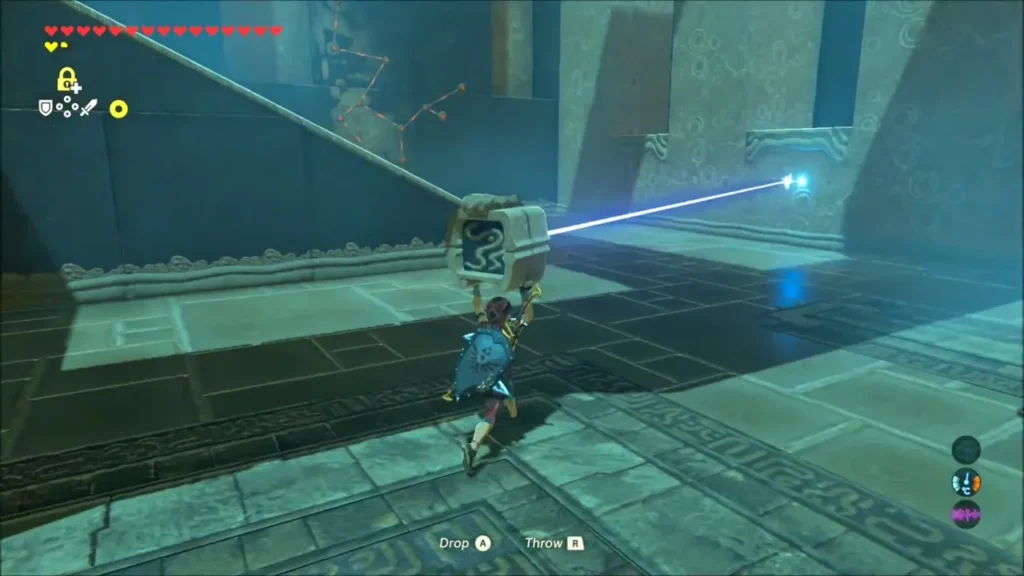 Link carrying the laser with its beam aimed across Ishto Soh Shrine Link carrying the laser with its beam aimed across Ishto Soh Shrine