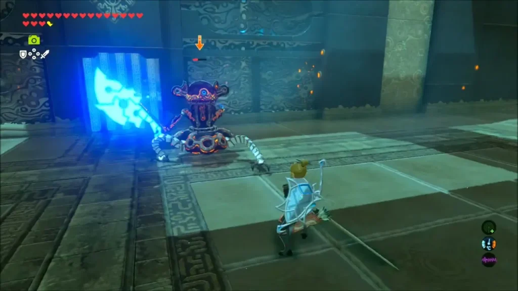 Link facing the Scout III as it raises its blade in the shrine Link facing the Scout III as it raises its blade in the shrine