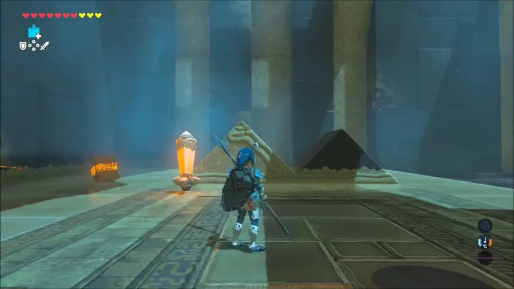 Link in the hall with the arrow chest glowing at the far left Link in the hall with the arrow chest glowing at the far left