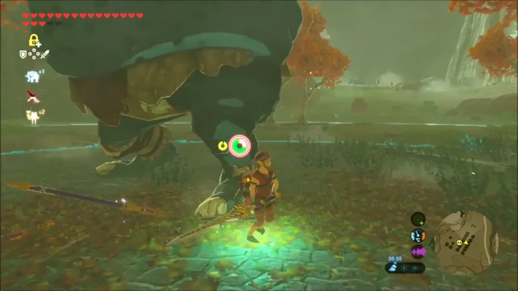 Link targeting the Hinox's eye with a sword in hand Link targeting the Hinox's eye with a sword in hand