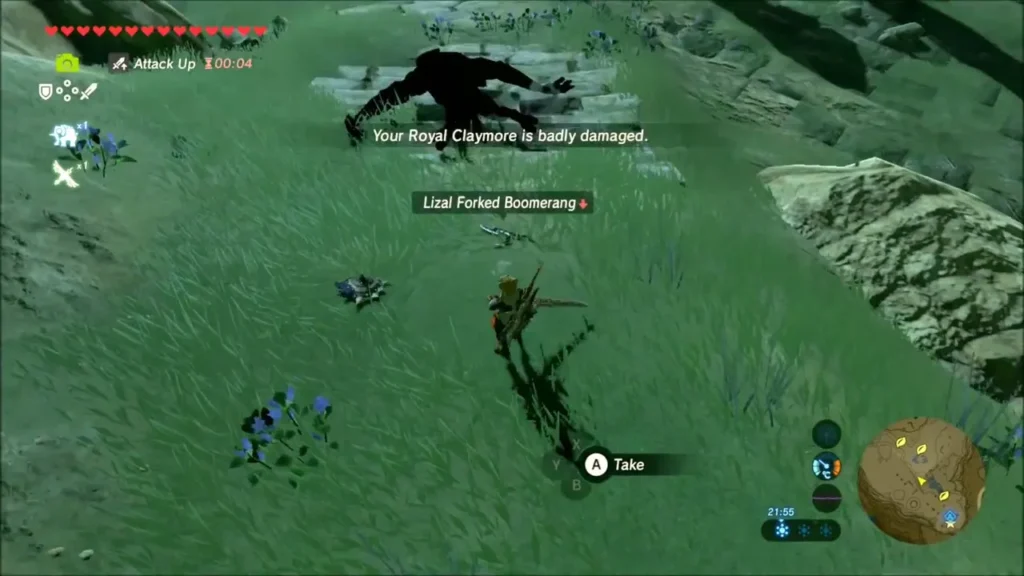 Link on the grassy slope with a warning that the Royal Claymore is badly damaged Link on the grassy slope with a warning that the Royal Claymore is badly damaged