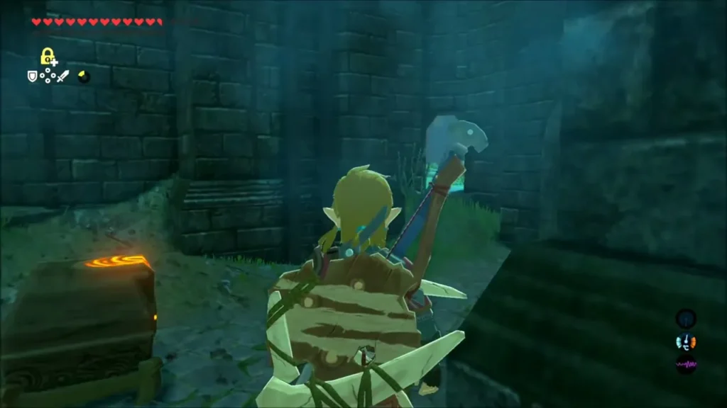 Link inside the dark central building next to a treasure chest Link inside the dark central building next to a treasure chest