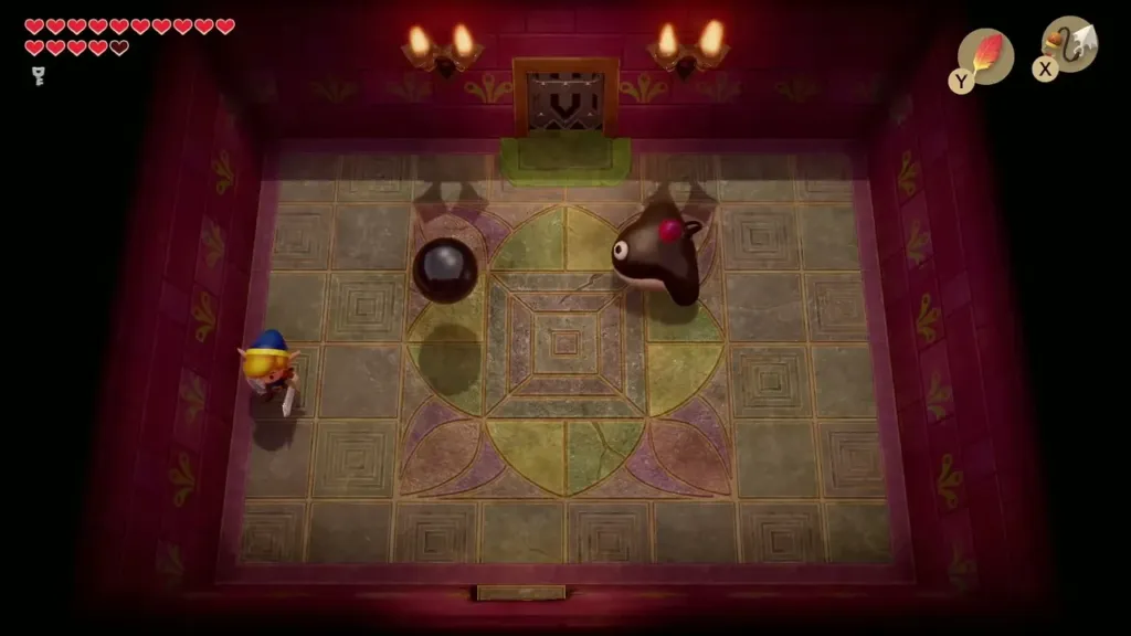 Link dodging the black ball in the Smasher mini-boss room