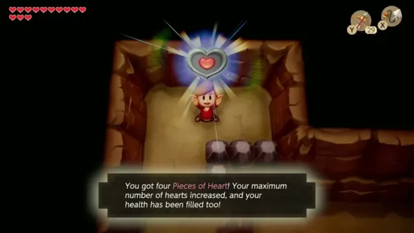 Link holding up a Piece of Heart with the item box shown