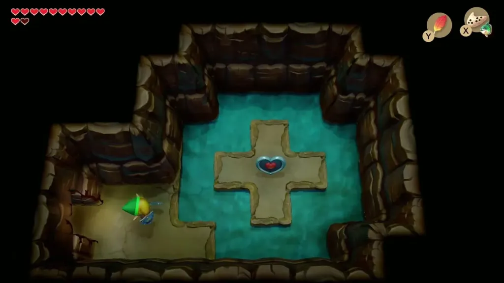 Flooded chamber with the Piece of Heart on the cross-shaped platform