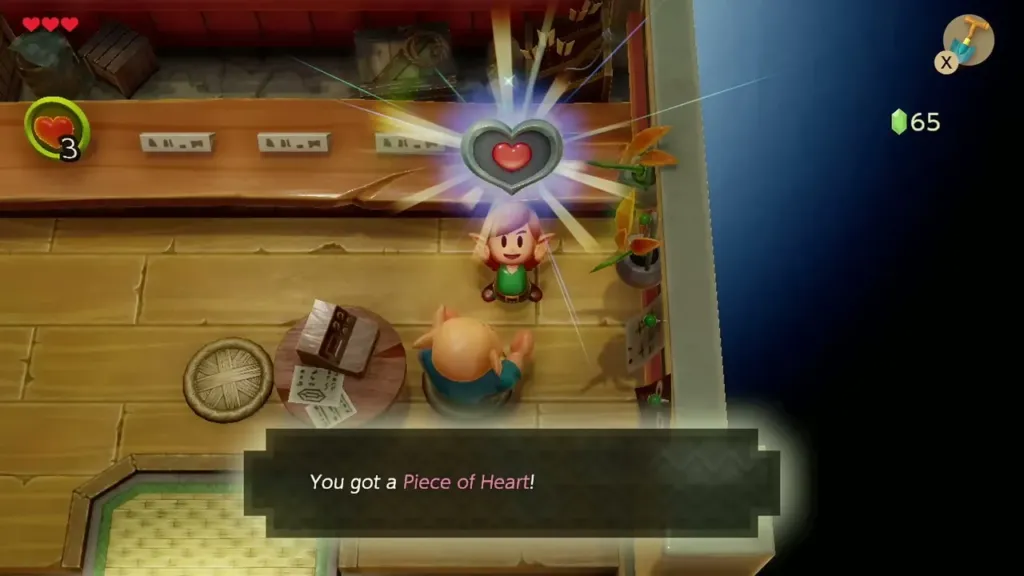 Link holding up the Piece of Heart in the Town Tool Shop