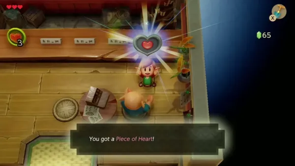 Link holding up the Piece of Heart in the Town Tool Shop