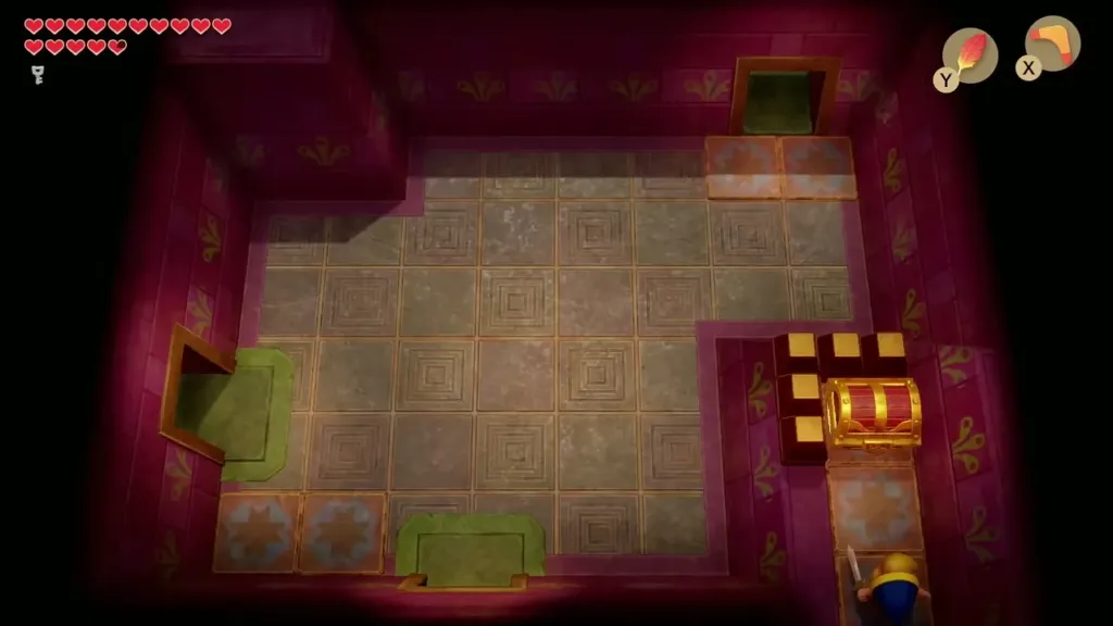 Link approaching a chest at the end of a corridor in the Face Shrine Link approaching a chest at the end of a corridor in the Face Shrine