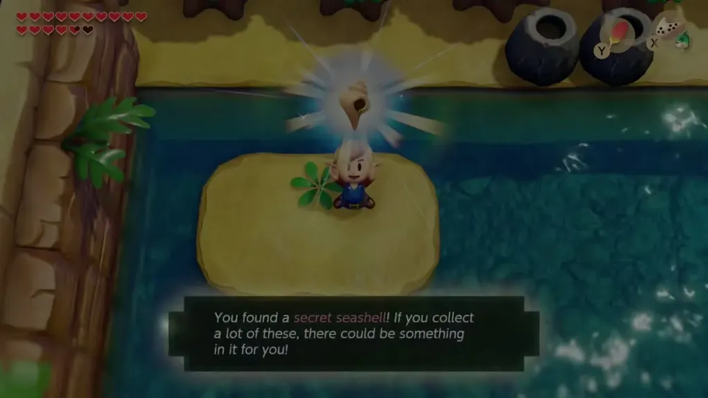 Link on the islet holding up the Secret Seashell with its message box Link on the islet holding up the Secret Seashell with its message box