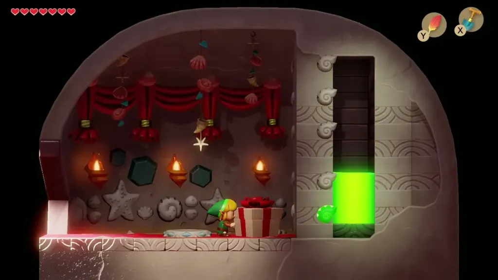 Link at the prize box inside the Seashell Mansion