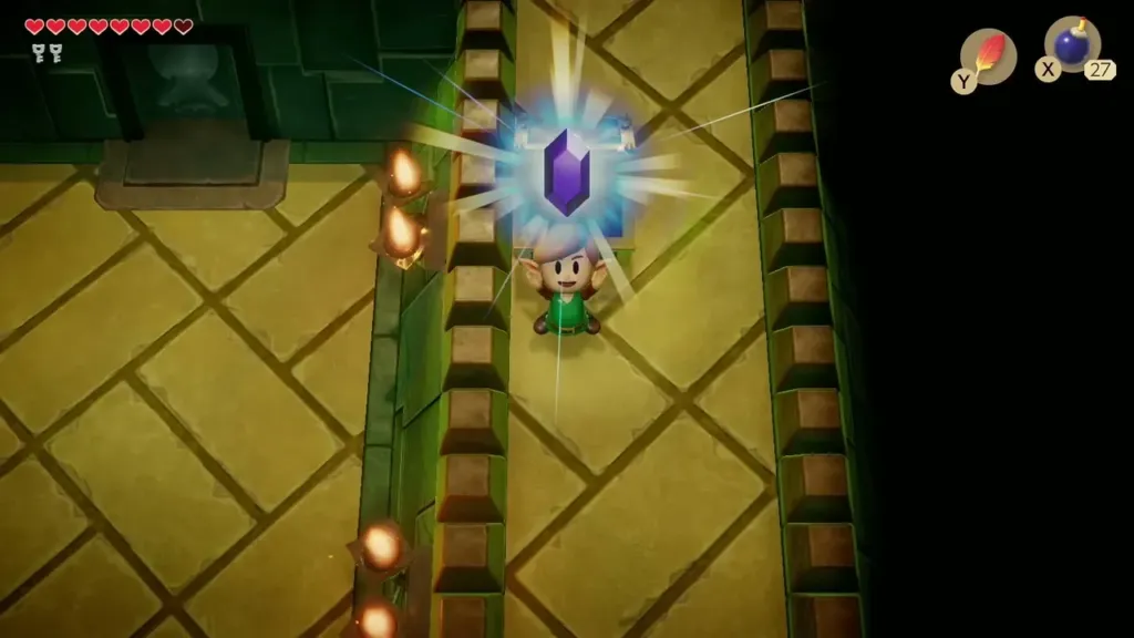Link holding up the purple 50 rupee gem