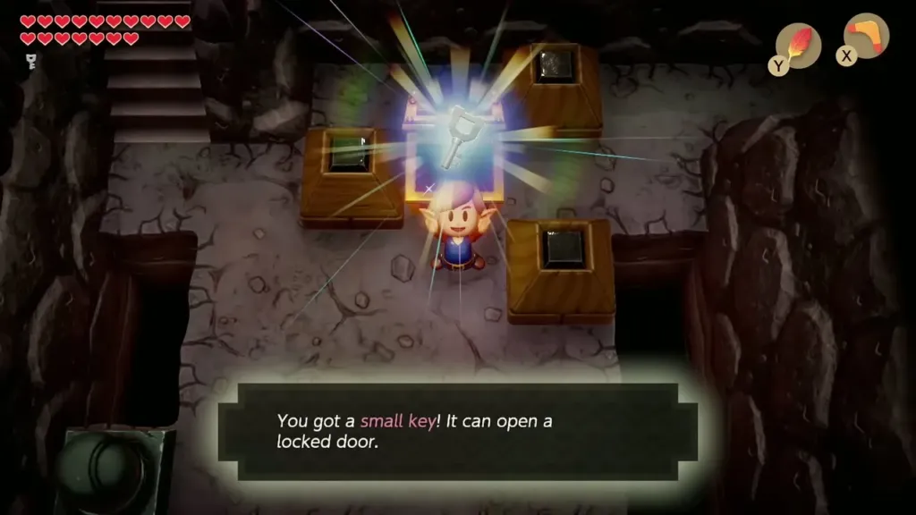 Link holding up a Small Key from the chest with its name box Link holding up a Small Key from the chest with its name box