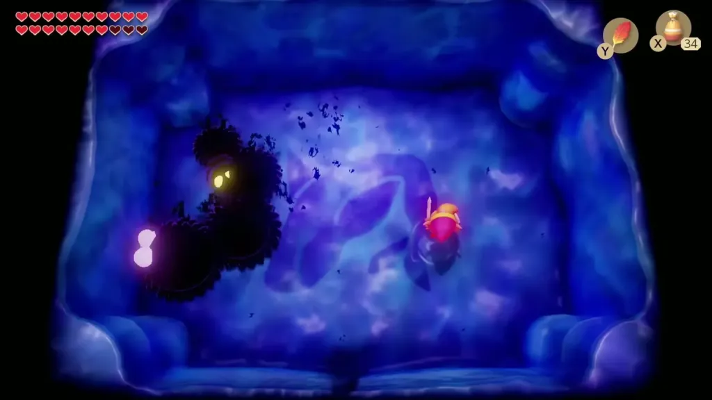 Link near the Moldorm shadow's trailing tail while it sweeps the left side
