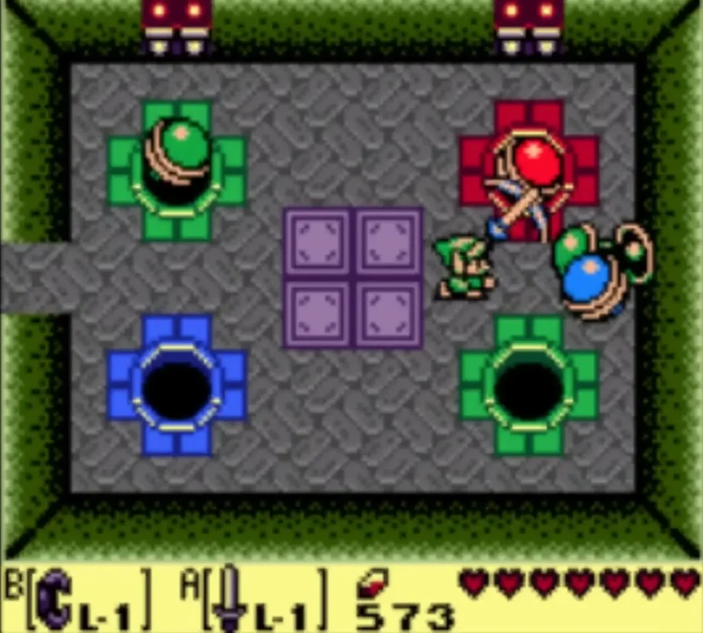 Statues in the puzzle room show green, red and blue while Link walks among them Statues in the puzzle room show green, red and blue while Link walks among them