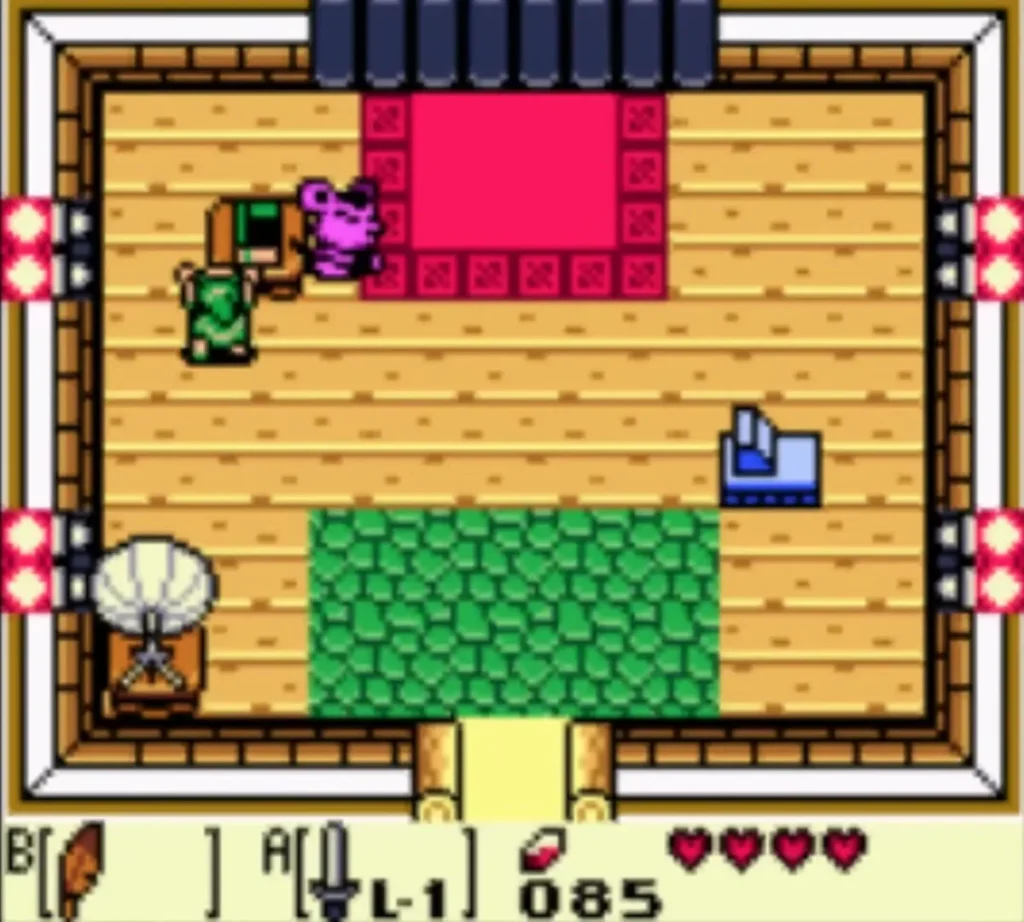 Link beside a table in the Camera Shop with the photographer mouse Link beside a table in the Camera Shop with the photographer mouse