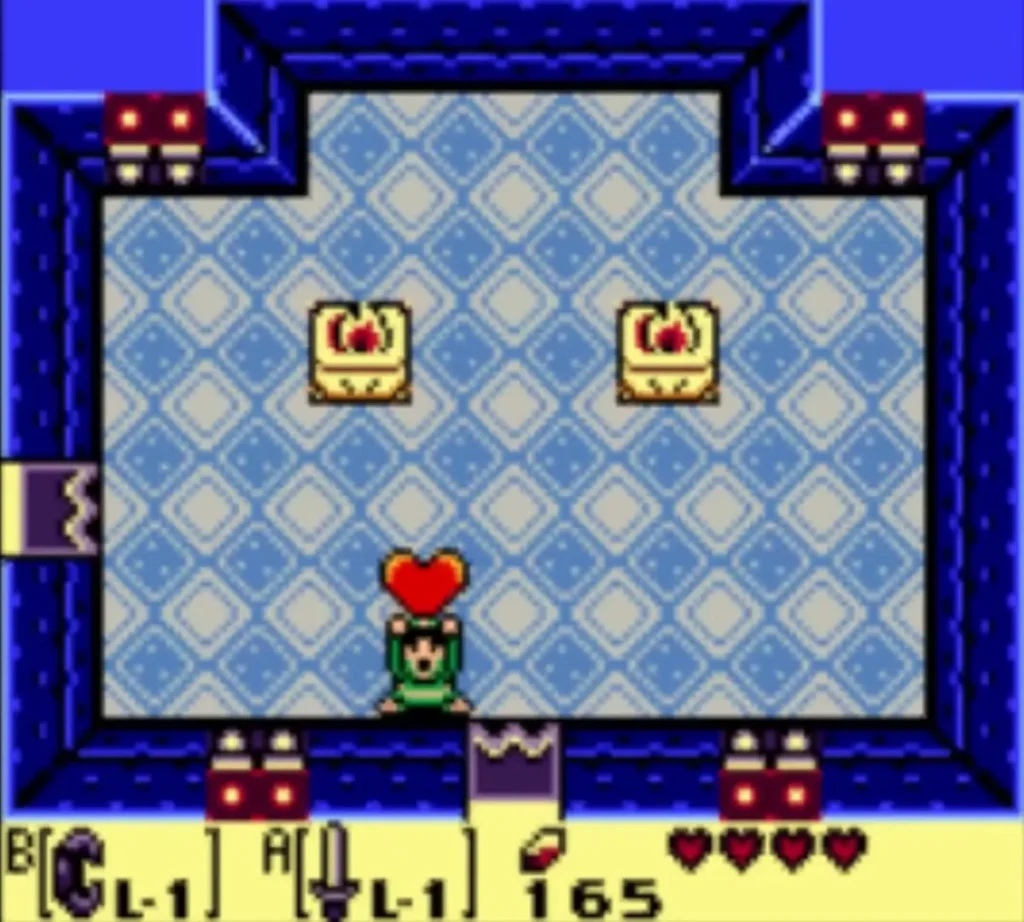 Link holding a Heart Container up over his head in the boss hall Link holding a Heart Container up over his head in the boss hall