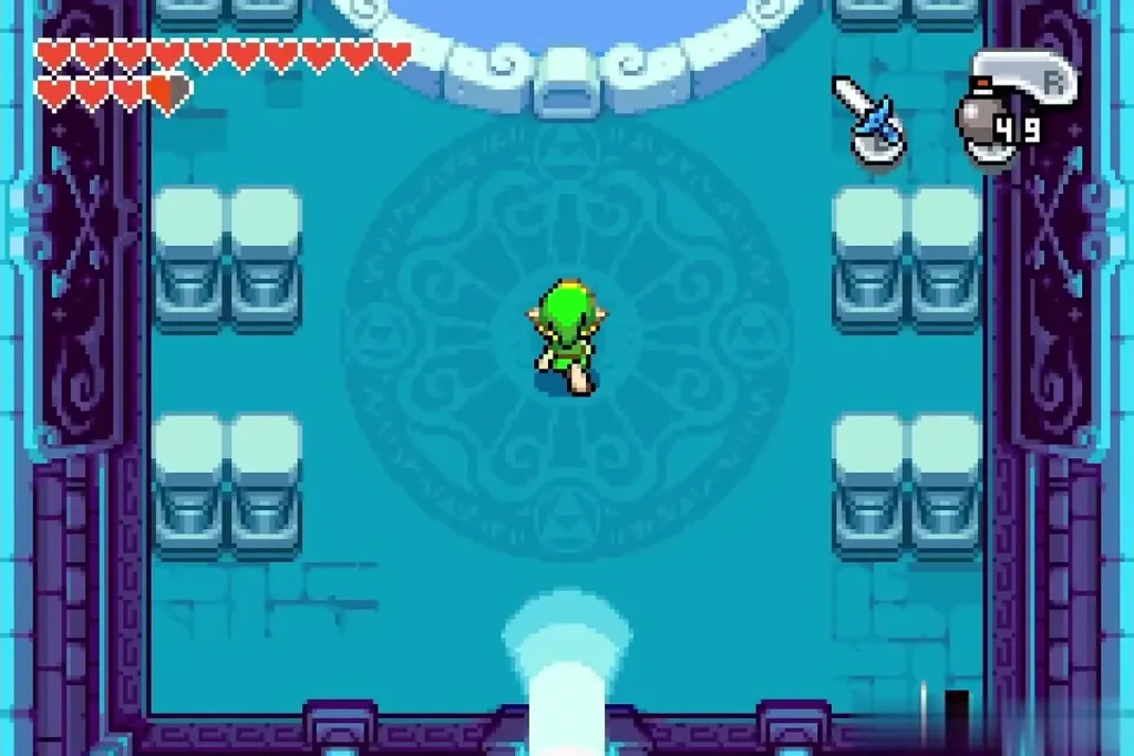 Link inside the cave walking toward the Great Fairy spring