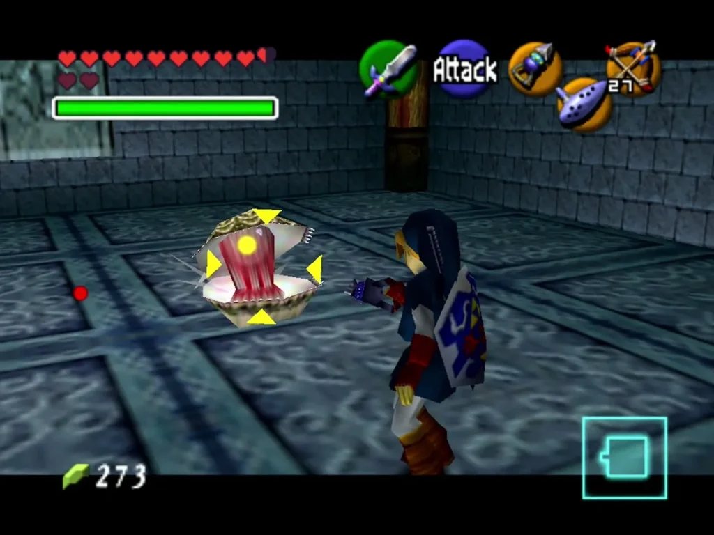 Link facing a Shell Blade with its mouth open, striking from the front