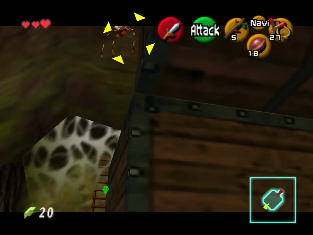 Navi locks onto a Gold Skulltula on the wall beside the chest Navi locks onto a Gold Skulltula on the wall beside the chest