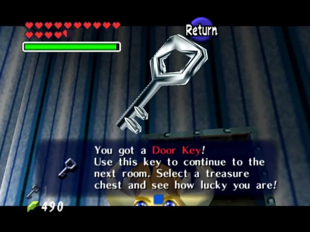 Link holds up a Door Key, with the box saying to select a treasure chest Link holds up a Door Key, with the box saying to select a treasure chest