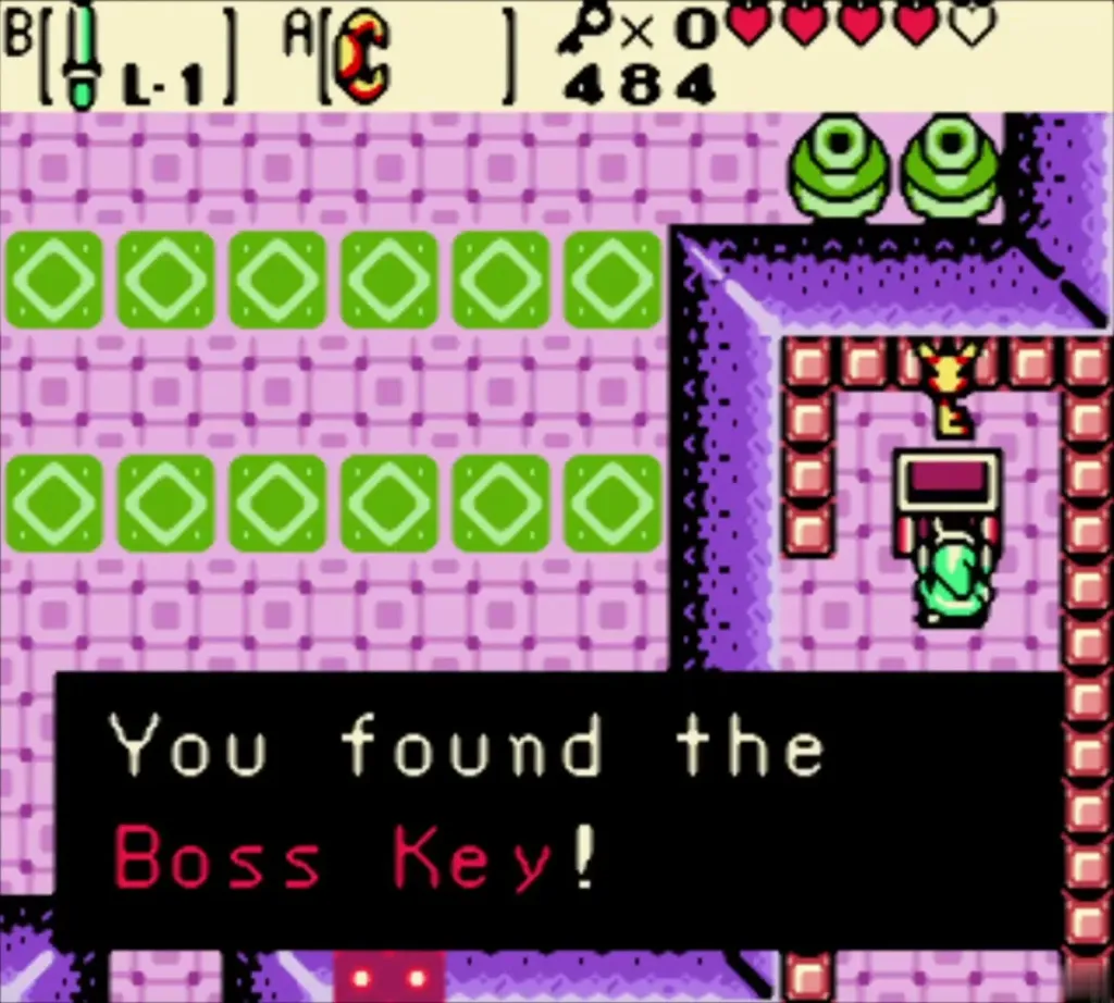 Link holding up the Boss Key with the You found the Boss Key message Link holding up the Boss Key with the You found the Boss Key message