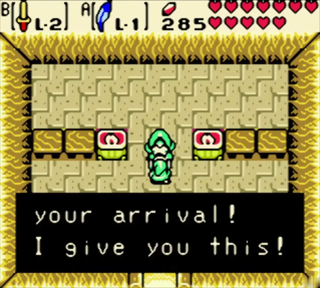 Link in the cave between two red lamps as the old man message about his gift is shown