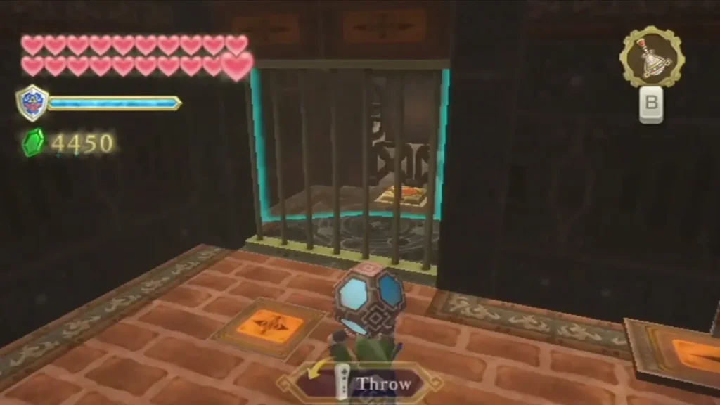 Link holds the blue Timeshift Orb overhead, ready to throw it past a barred gate.
