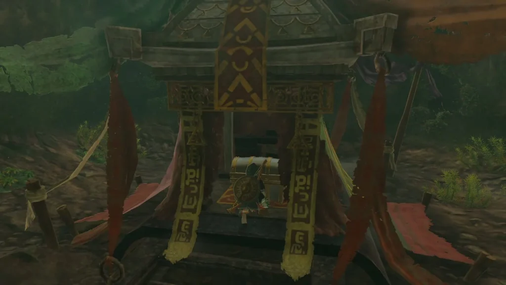 Chest inside the red and gold banner-hung alcove Chest inside the red and gold banner-hung alcove