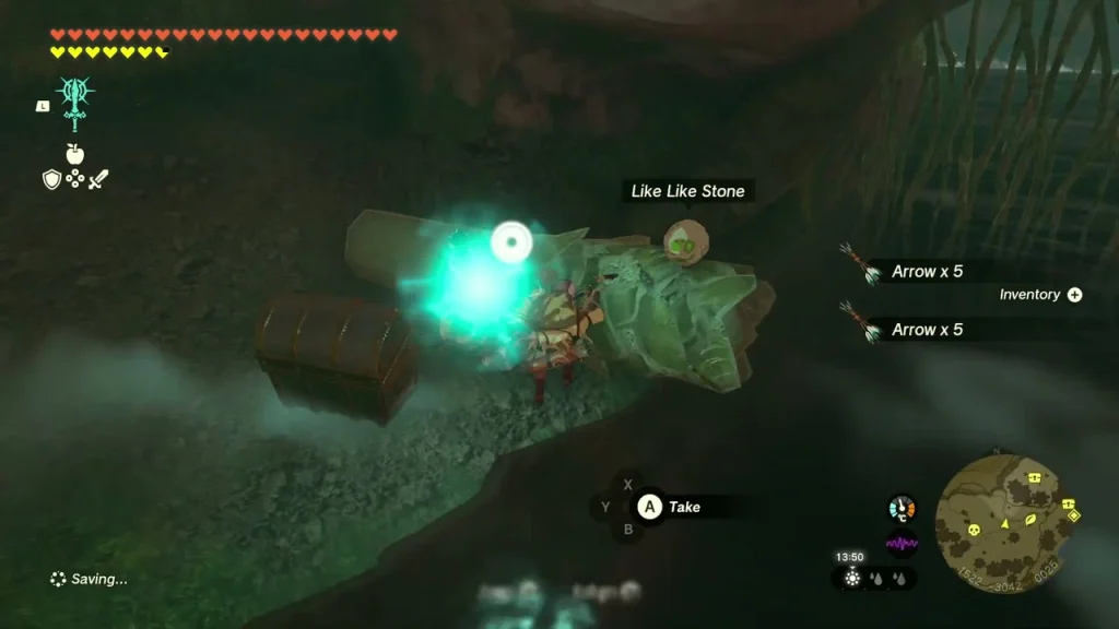 Chest and dropped arrows on the shore ledge of the cave Chest and dropped arrows on the shore ledge of the cave