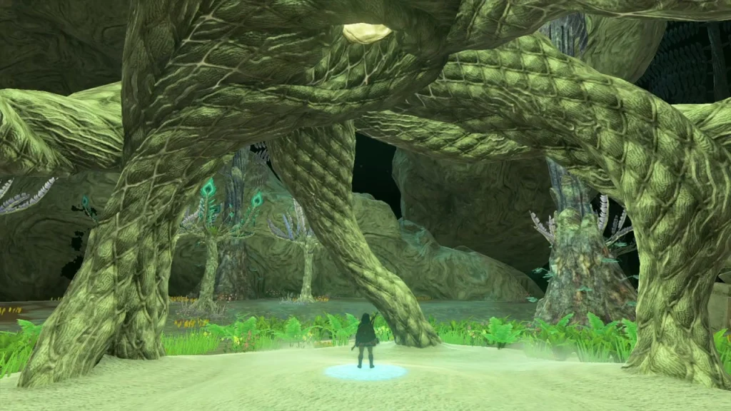 Lit Nisoij Lightroot with its glowing travel point beneath the arched roots Lit Nisoij Lightroot with its glowing travel point beneath the arched roots