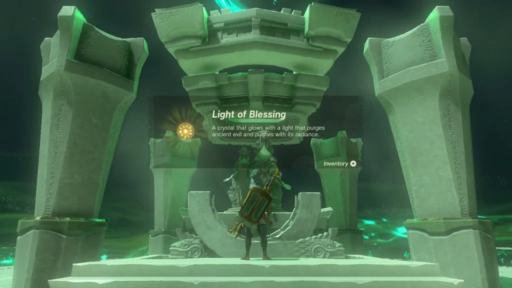 Light of Blessing item box at the terminal between the Rauru statues