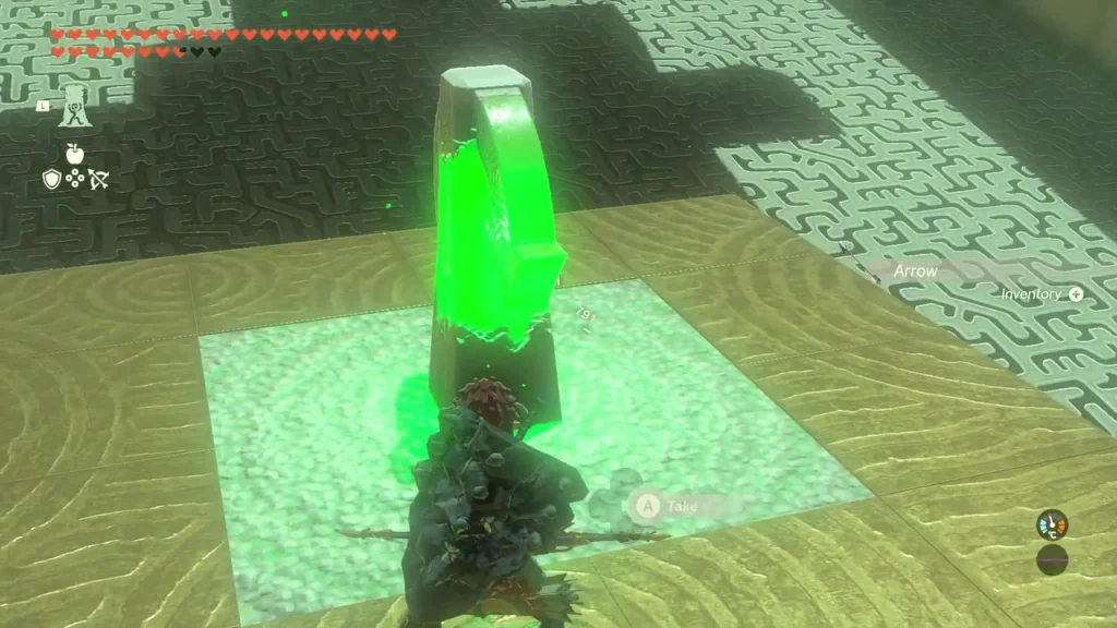 Stone ring on a platform that rotates the cube Stone ring on a platform that rotates the cube
