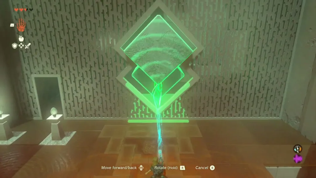 Stacked-diamond block sliding through the diamond hole in the lattice wall