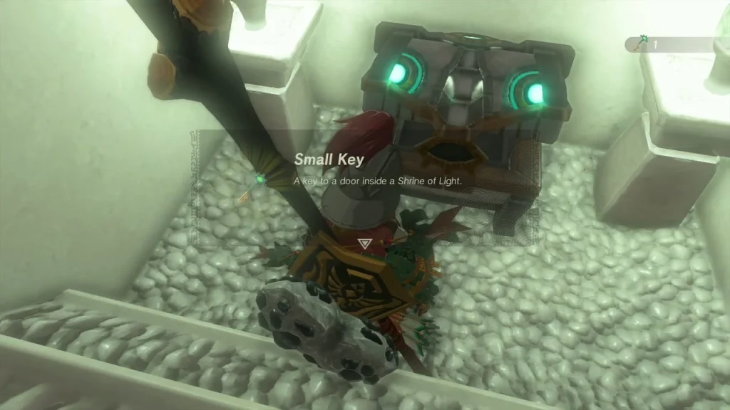 Small Key item box above the chest under the tile Small Key item box above the chest under the tile