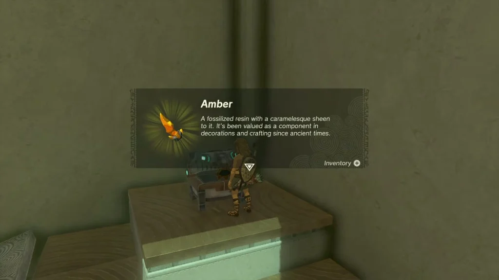 Item box reading Amber beside the opened chest Item box reading Amber beside the opened chest
