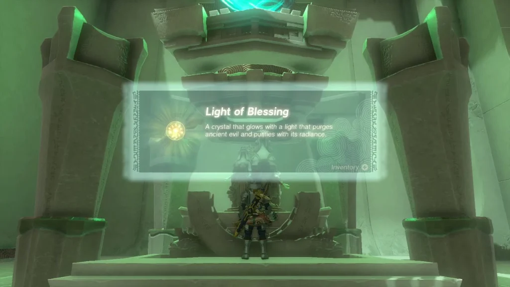 Light of Blessing item box in front of the two stone statues Light of Blessing item box in front of the two stone statues