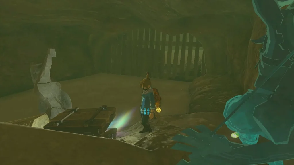 Wooden chest in a ruined chamber of East Gerudo Ruins Cave Wooden chest in a ruined chamber of East Gerudo Ruins Cave