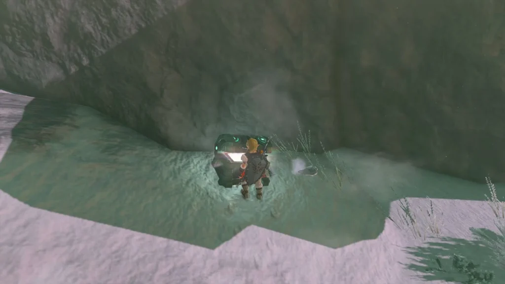 Chest on a snow shelf holding Zonaite x3 Chest on a snow shelf holding Zonaite x3