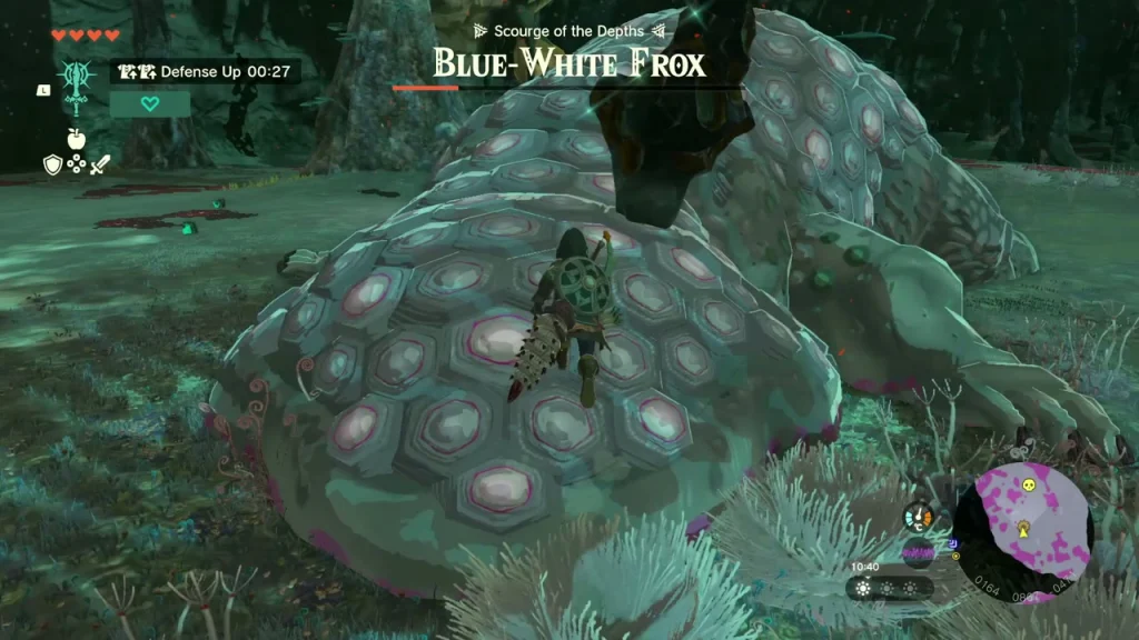 Ore nodes on the back of the second Blue-White Frox being smashed Ore nodes on the back of the second Blue-White Frox being smashed