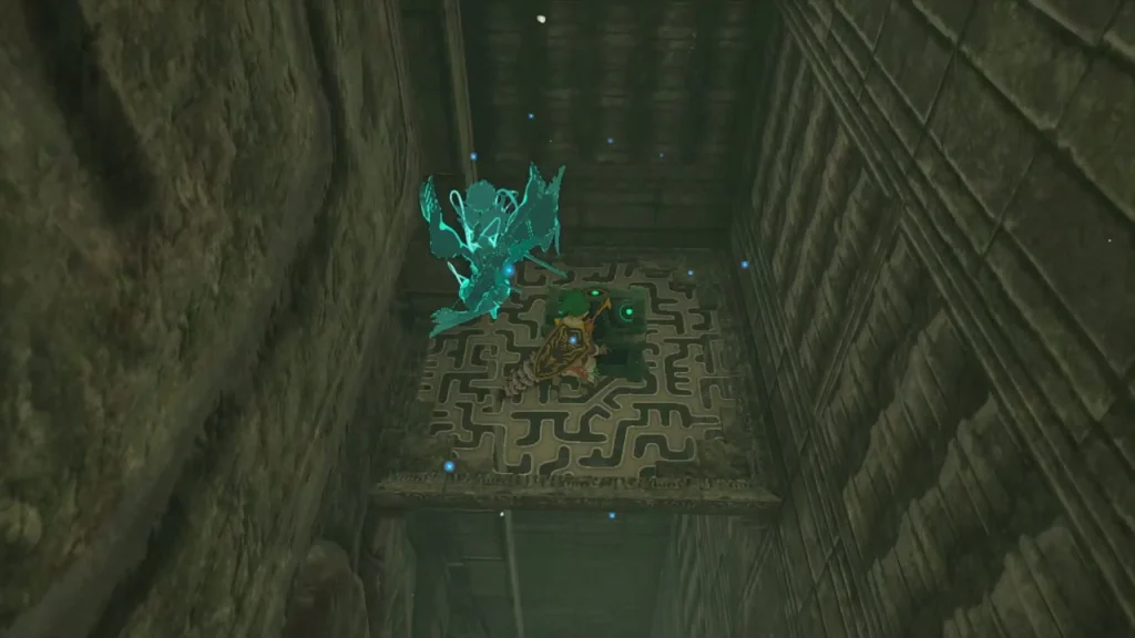 Mighty Zonaite Longsword item box in the sky layer corridors Mighty Zonaite Longsword item box in the sky layer corridors