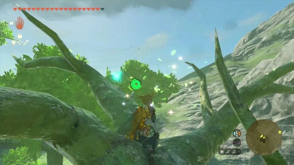Korok sparkle in a leafy tree at the south edge of the slope Korok sparkle in a leafy tree at the south edge of the slope